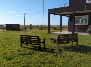 Foto del patio de la casa 5